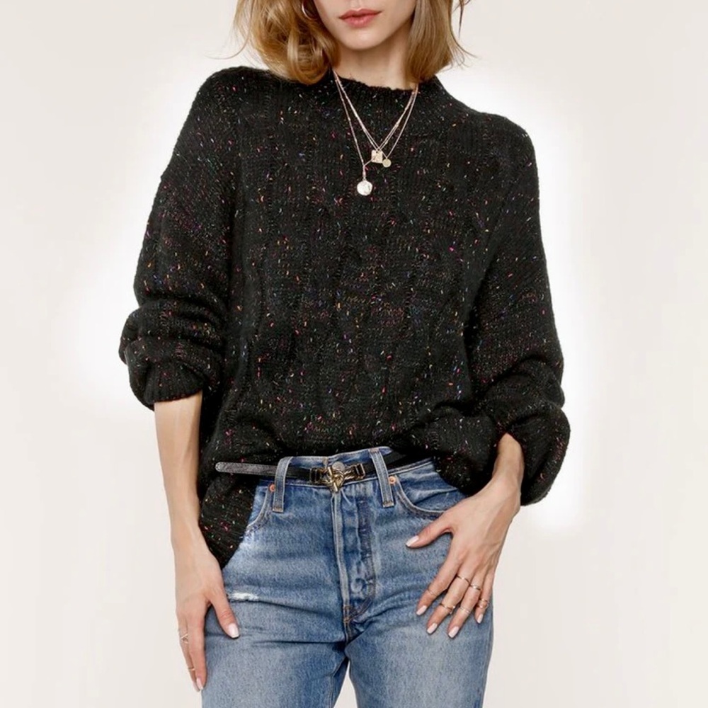 Heartloom Flecked Knit Sweater in Black